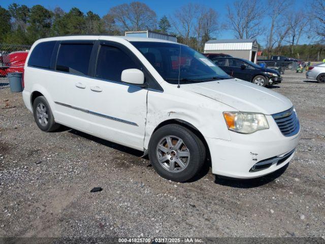  Salvage Chrysler Town & Country