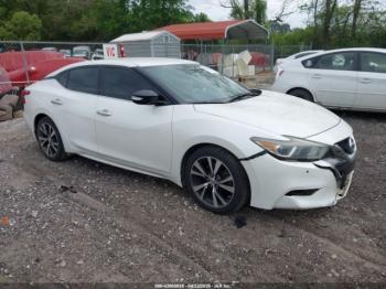  Salvage Nissan Maxima