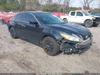  Salvage Nissan Altima