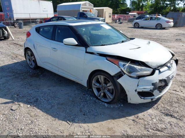 Salvage Hyundai VELOSTER