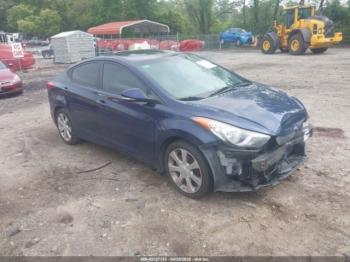  Salvage Hyundai ELANTRA