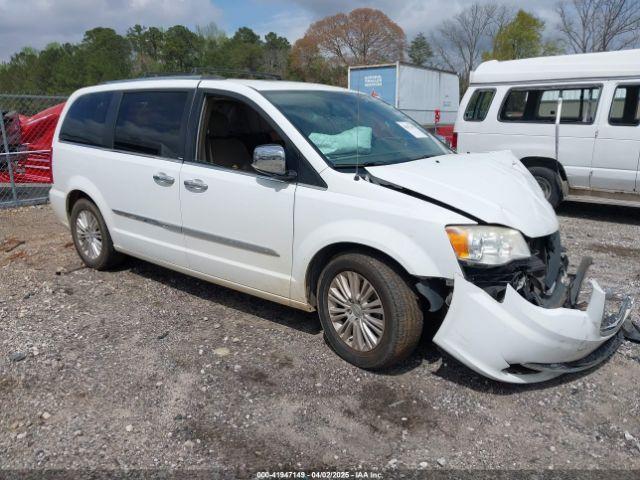  Salvage Chrysler Town & Country