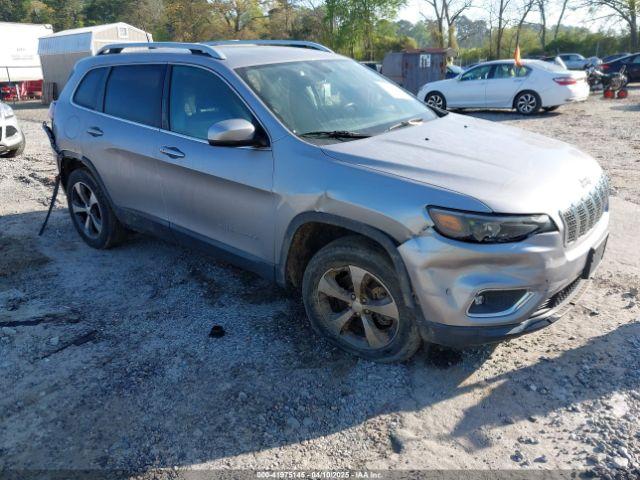  Salvage Jeep Cherokee