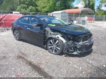  Salvage Nissan Maxima