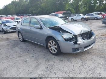  Salvage Nissan Maxima