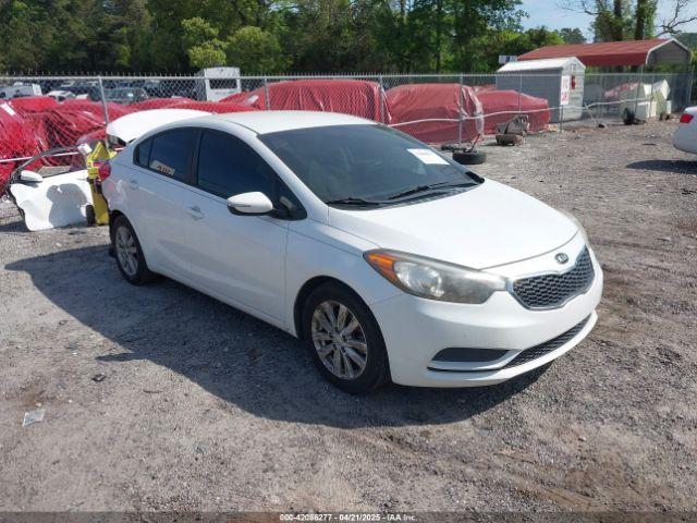  Salvage Kia Forte