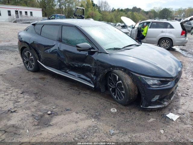 Salvage Kia EV6
