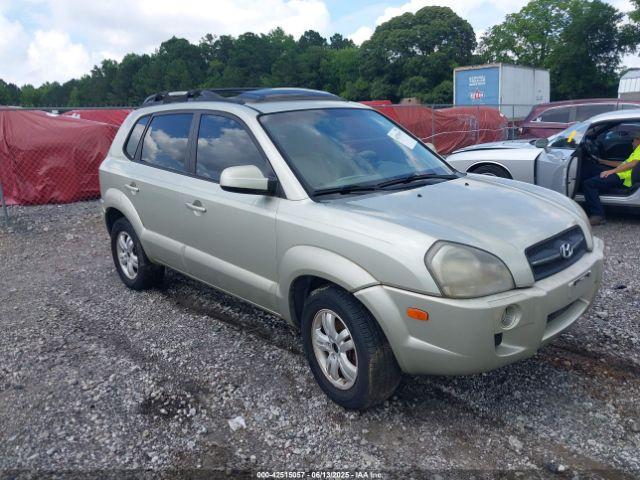  Salvage Hyundai TUCSON