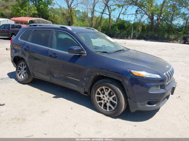  Salvage Jeep Cherokee