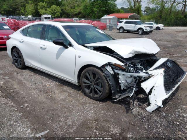  Salvage Lexus Es
