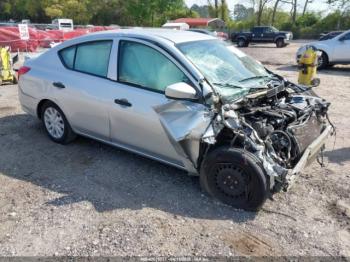  Salvage Nissan Versa