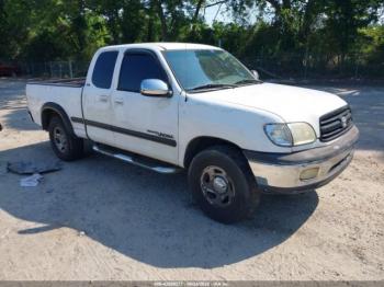  Salvage Toyota Tundra