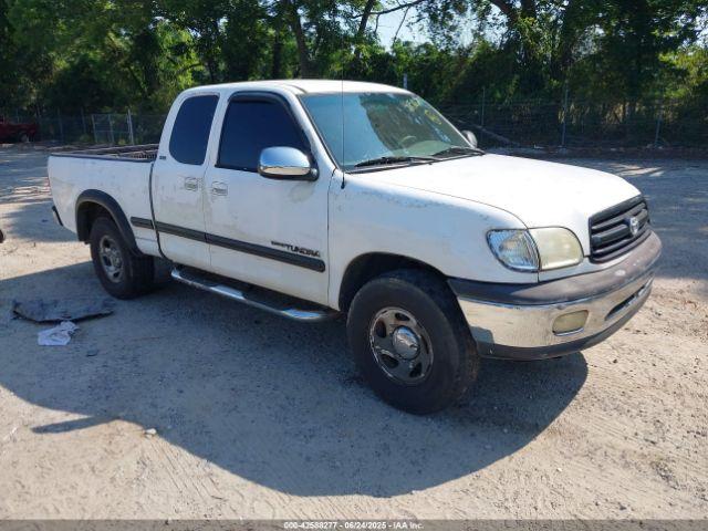  Salvage Toyota Tundra