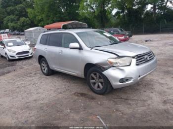  Salvage Toyota Highlander