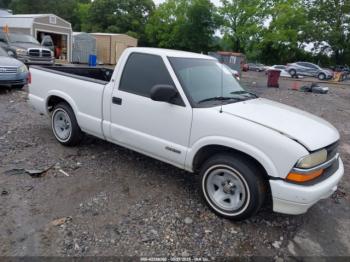  Salvage Chevrolet S-10