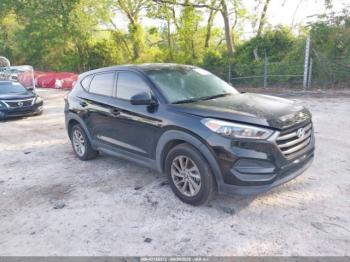 Salvage Hyundai TUCSON