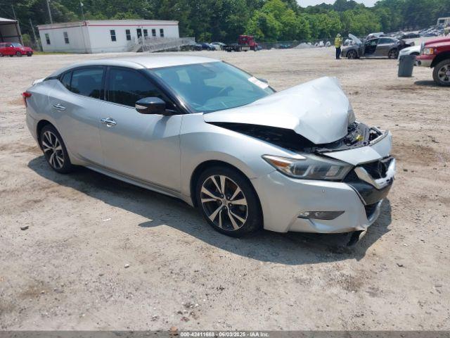  Salvage Nissan Maxima
