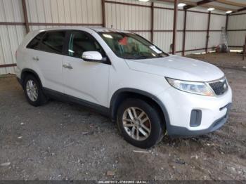  Salvage Kia Sorento