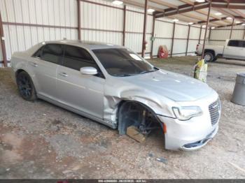  Salvage Chrysler 300