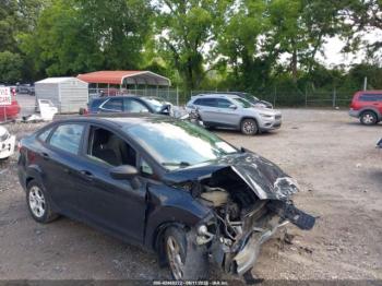  Salvage Ford Fiesta