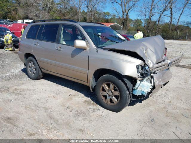  Salvage Toyota Highlander