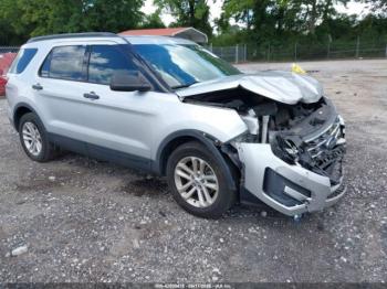  Salvage Ford Explorer