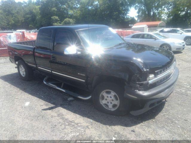  Salvage Chevrolet Silverado 1500