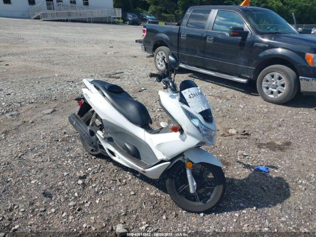 Salvage Honda Pcx