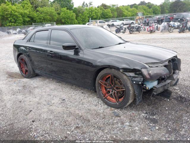  Salvage Chrysler 300