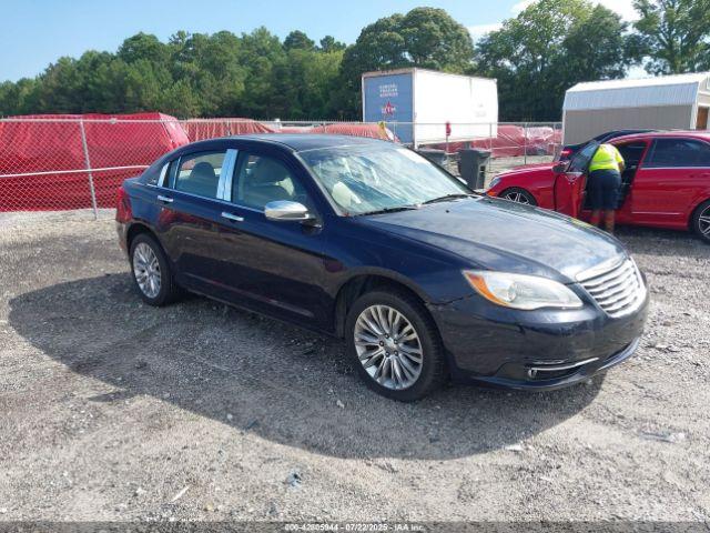  Salvage Chrysler 200