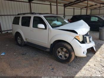  Salvage Nissan Pathfinder