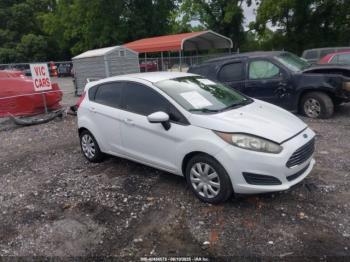  Salvage Ford Fiesta