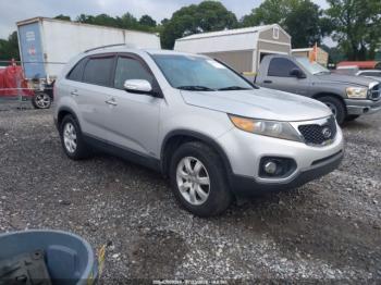  Salvage Kia Sorento