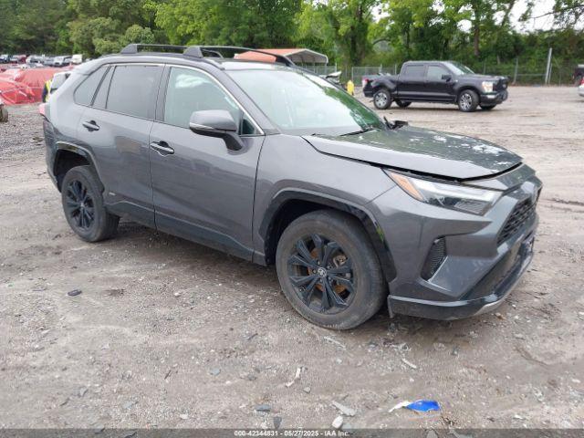  Salvage Toyota RAV4