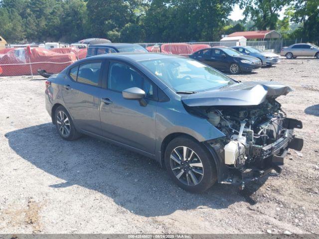  Salvage Nissan Versa