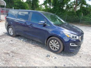  Salvage Kia Sedona