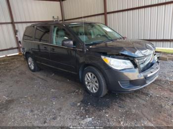  Salvage Volkswagen Routan