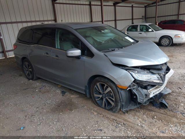  Salvage Honda Odyssey