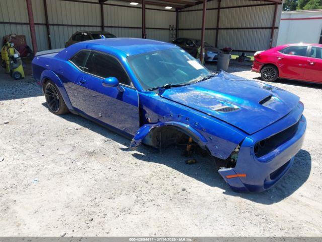  Salvage Dodge Challenger