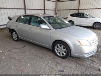  Salvage Toyota Avalon