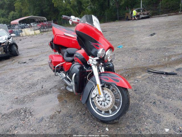  Salvage Harley-Davidson Flhtcuse5