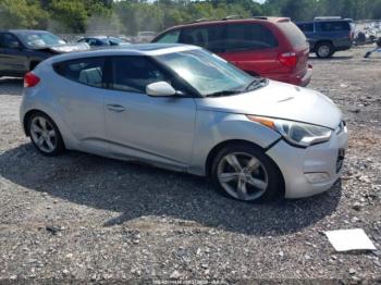  Salvage Hyundai VELOSTER
