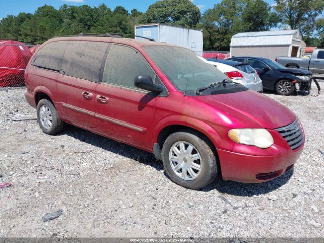  Salvage Chrysler Town & Country