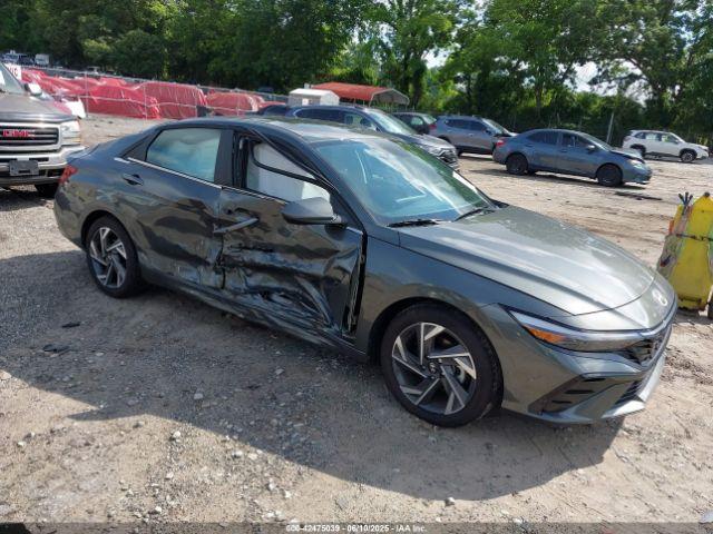  Salvage Hyundai ELANTRA