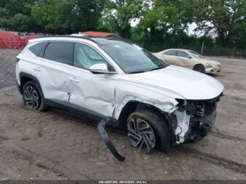  Salvage Hyundai TUCSON