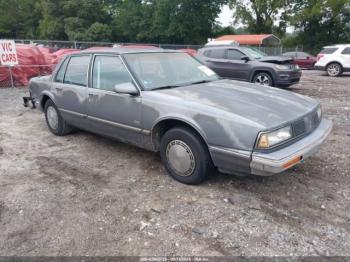  Salvage Oldsmobile Delta 88