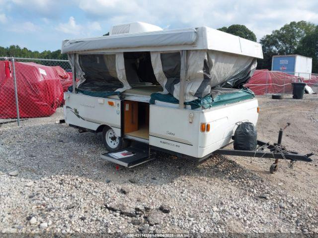  Salvage Fleetwood 18 Ft