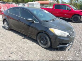  Salvage Kia Forte