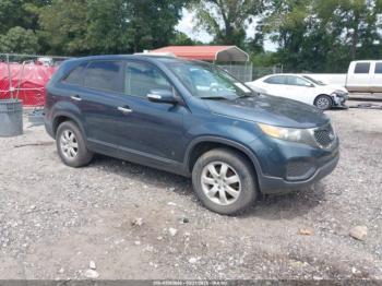  Salvage Kia Sorento