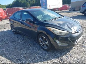  Salvage Hyundai ELANTRA